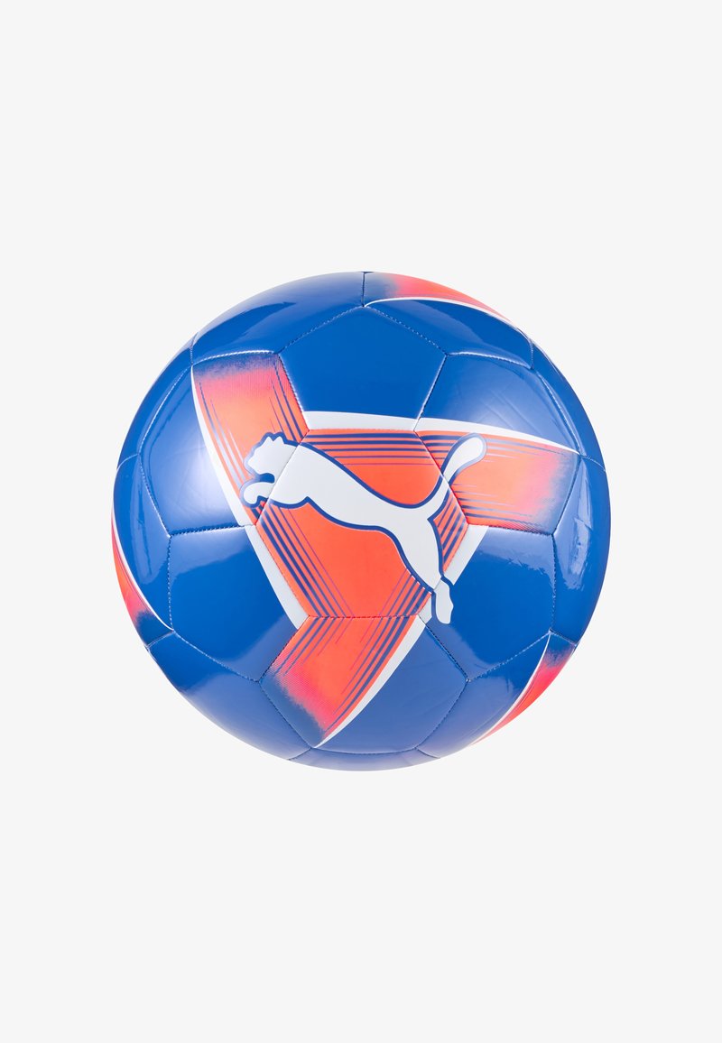 Modrá futbalová lopta s oranžovým a bielym trojuholníkovým vzorom, s bielym logom Puma, lesklý povrch a hexagonálne panely.