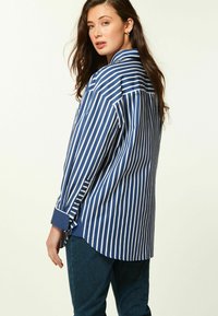 Next OVERSIZED  - Skjortebluser - blue stripe