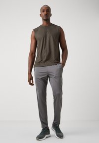 adidas Performance BASE - Træningsbukser - grey five/black