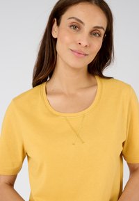 Damart FANTASÍA, DE PEINADO SET - Pijama - jaune feuillage