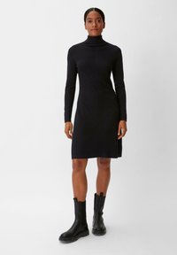 comma MIT ROLLKRAGEN - Strickkleid - schwarz