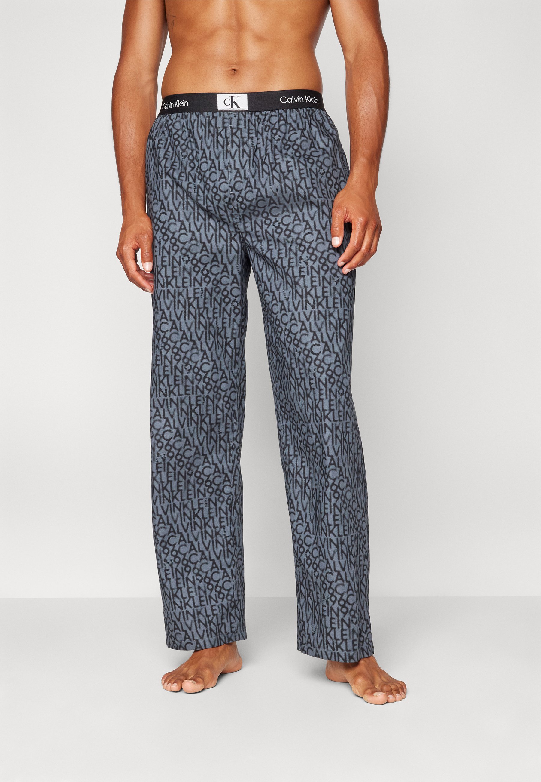 Pantaloncini Pigiama Uomo Mimetica Grigio Con Tasche – Modello Off Road Cars, Taglie S-XXL - 3