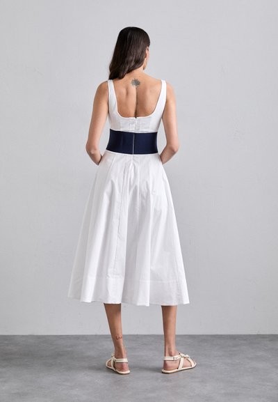 STAUD RIG DRESS - Day dress - white/navy