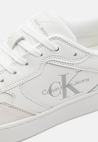 Calvin Klein Jeans BASKET CUPSOLE  - Sneakers basse - triple bright white