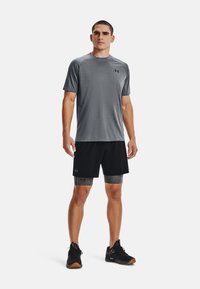 Under Armour Kurze Lauftights - heather / black