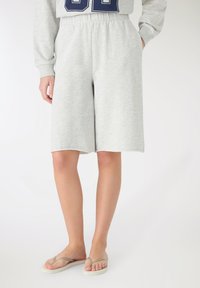 Niewybrane, grigio chiaro melange