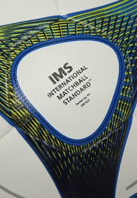 Erima HYBRID - Calcio - royal/lime