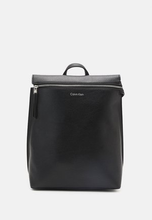 Tagesrucksack - black