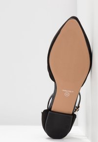 Anna Field Babies - black