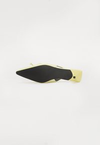 Thumbnail Image 5