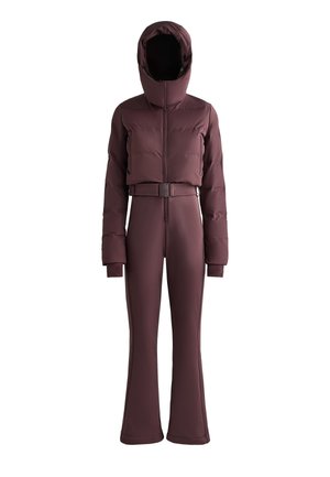 Maroon outerwear set with a puffer jacket featuring a hood and belt, paired with fitted flared pants, both in a smooth, stretchy fabric.