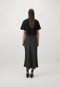 Bruuns Bazaar ACACIABBJOANAS SKIRT - Maksi svārki - black