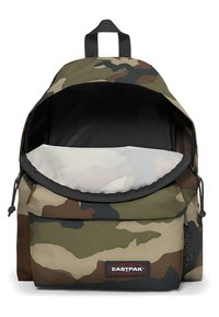 Mochila de camuflaje con tapa superior, cierre de cordón ajustable y bolsillo frontal. Fabricada con un tejido duradero de textura suave.