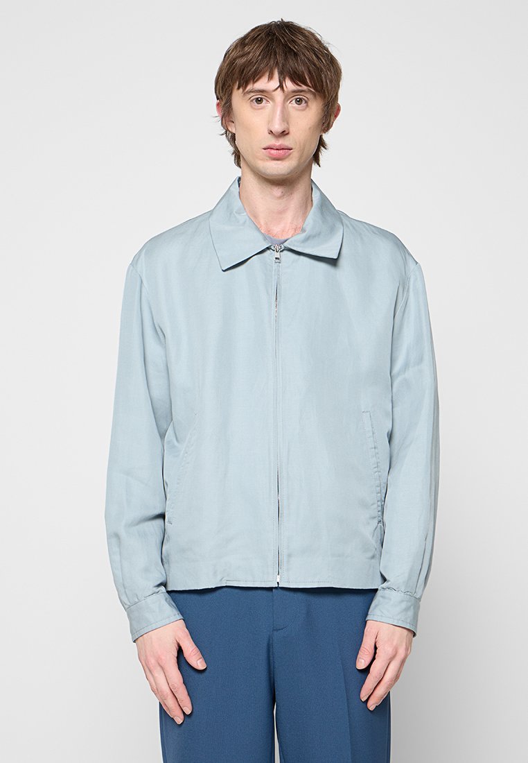 sandro Lichte jas beige