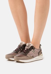 Mustang Sneaker low - braun