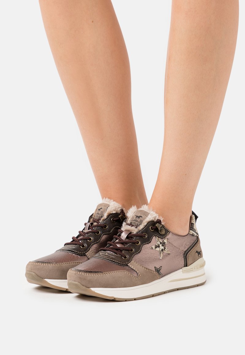 Mustang Sneaker low - braun