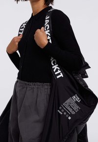 JACK1T Abrigo de plumas - black