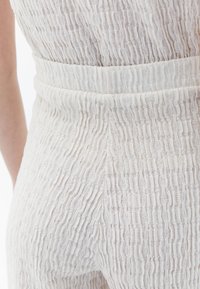 OXXO HIGH RISE CULOTTE - Broek - natural