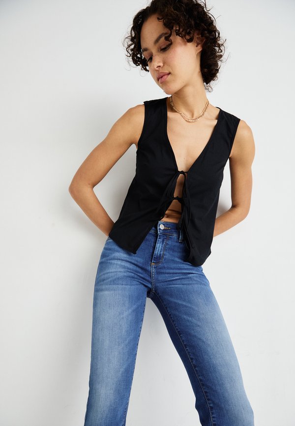 FALLON MID RISE BOOTCUT - Bootcut jeans3