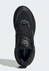 adidas Originals ZENTIC W - Sportcipő - black