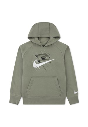 Sweat à capuche Nike vert sauge, avec une poche kangourou, un grand Swoosh blanc et un motif sur la poitrine, ainsi qu’un petit Swoosh sur la manche.