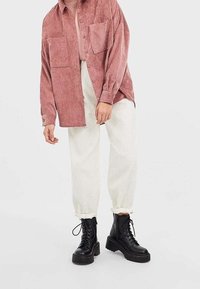 Stradivarius Let jakke / Sommerjakker - red