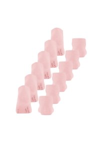 Calze alla caviglia rosa realizzate in materiale morbido, con una superficie texturizzata e testo stampato su un lato. Disposte in un gruppo di dieci.
