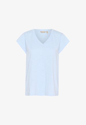 Šviesiai mėlynas v-viršaus marškinėliai su trumpomis rankovėmis, pagaminti iš minkštos medžiagos. Dizainas pasižymi laisvu siluetu ir lygiu tekstūru, su minimaliais akcentais.