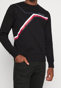 Tommy Hilfiger Felpa - black