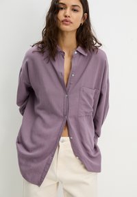 PULL&BEAR RUSTIC - Košilová halenka  - lilac