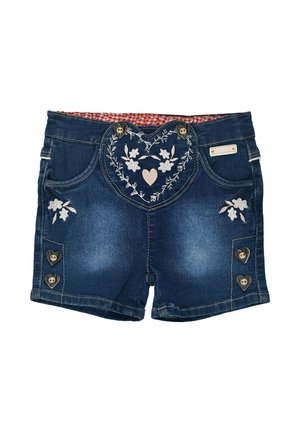 Jeansshorts mit herzförmiger Vorderklappe, floraler Stickerei, herzförmigen Knöpfen und rot kariertem Futter, das am Bund sichtbar ist.