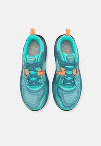 New Balance FRESH FOAM X HIERRO V8 - Scarpe da trail running - green