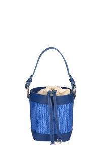 Borsa a secchiello blu con materiale intrecciato e dettagli in pelle liscia. Chiusura con cordoncino e fodera interna di colore chiaro.