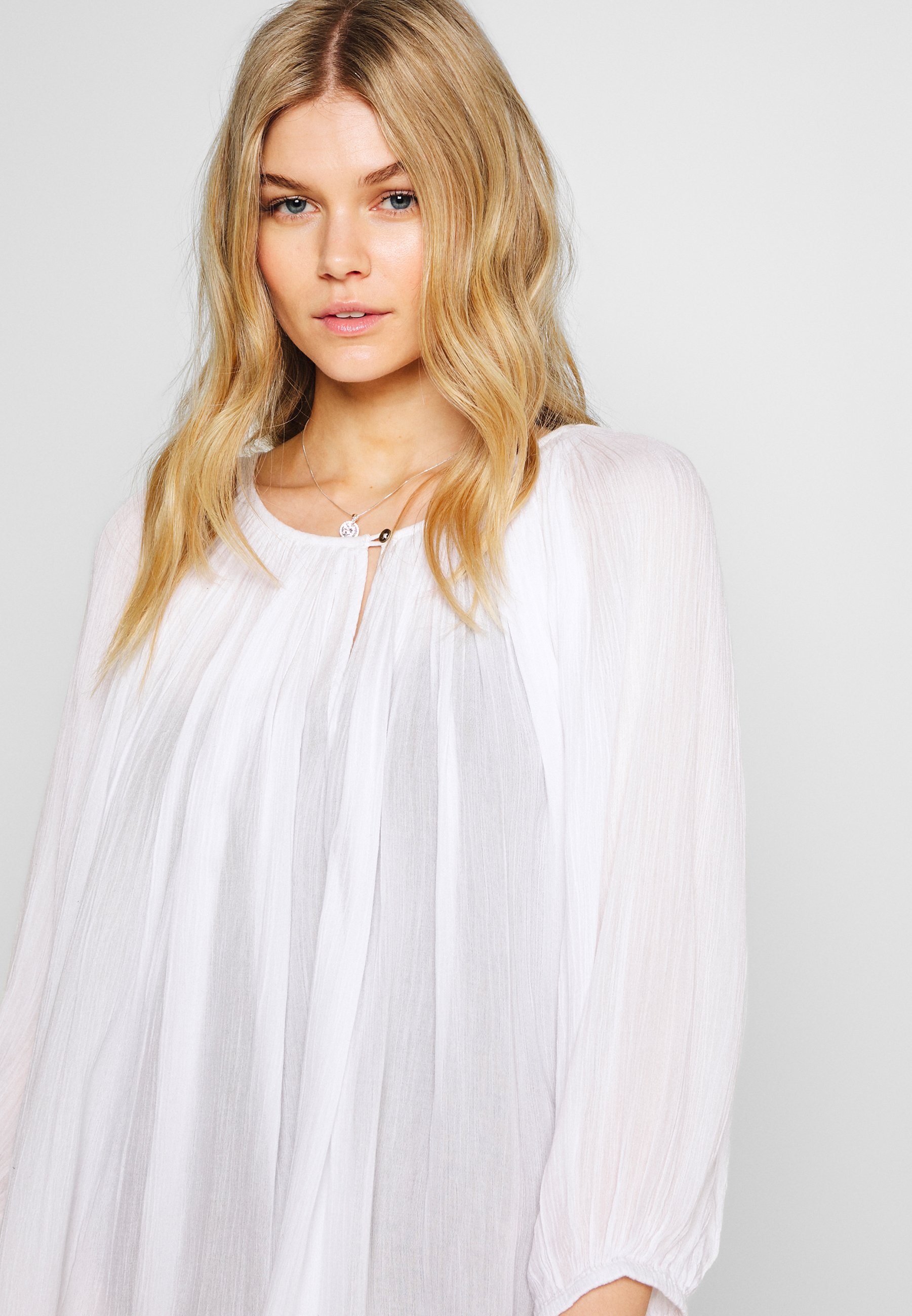 billabong pleasant tale cover up