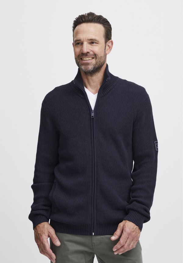 FQKYLE - Strickjacke - salute