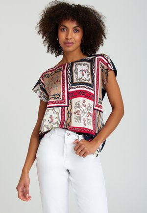 T-shirt z nadrukiem - print