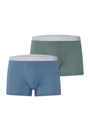 Dos bóxers para hombre en azul apagado y verde, cada uno con una cinturilla elástica gris clara que presenta una sutil marca.