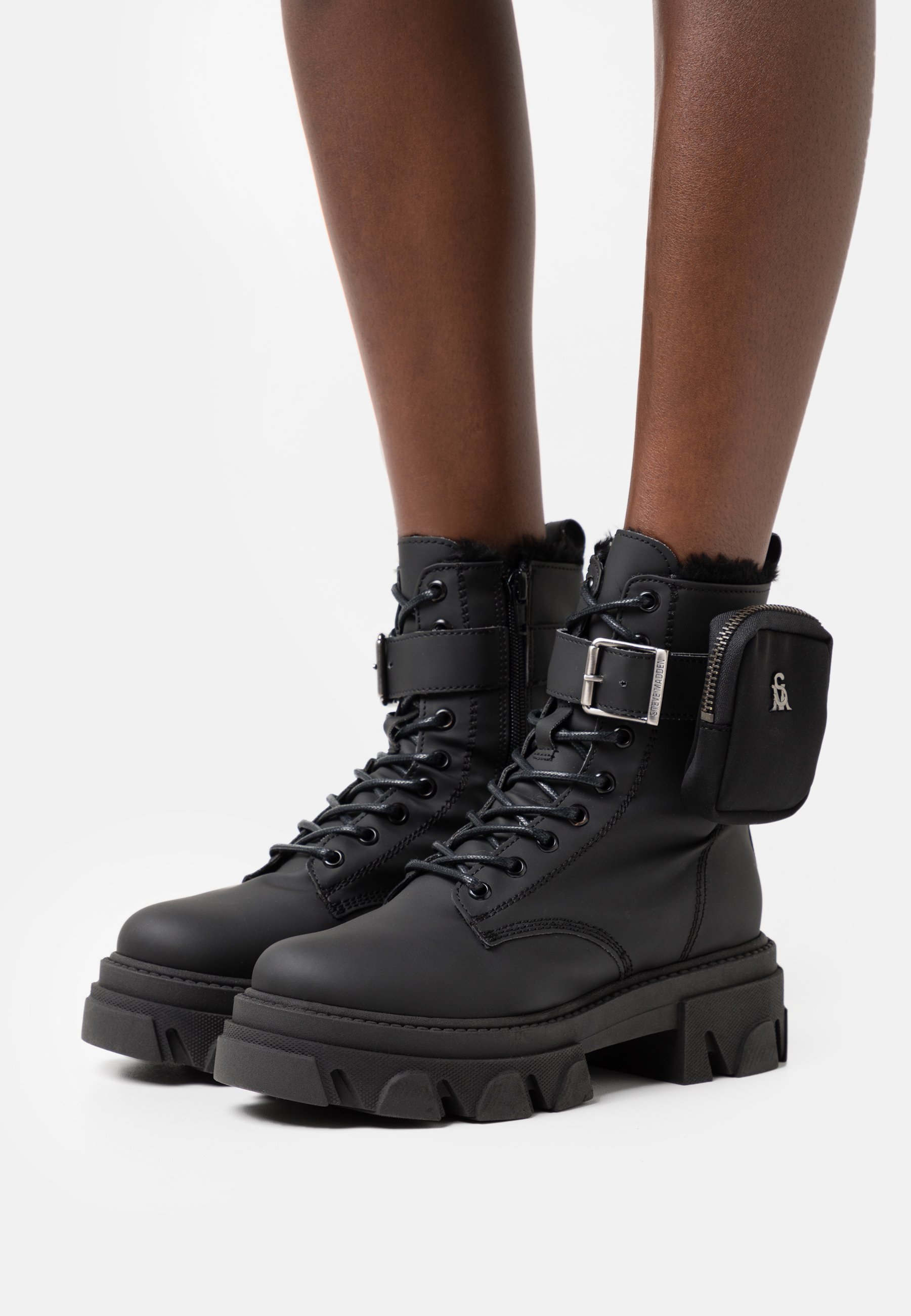Collezioni alla moda stivaletti, “steve madden con” in offerta | Drezzy