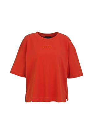 Rood T-shirt met korte mouwen, losse pasvorm, ronde hals en klein "19V69" logo geborduurd op de borst.