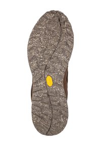 Braune Sohle mit strukturiertem, robustem Muster und hellen Sprenkeln. Gelbes Markendetail in der Nähe der Ferse, entworfen für Haltbarkeit und Traktion.