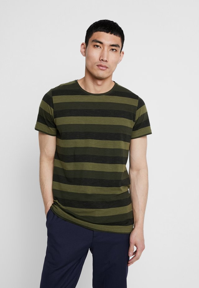 HARRY - T-Shirt print - forrest green
