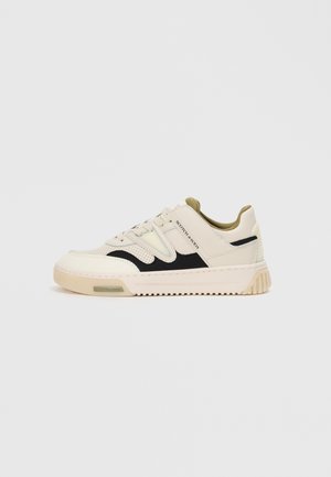 NEW CUP - Sneaker low - cream
