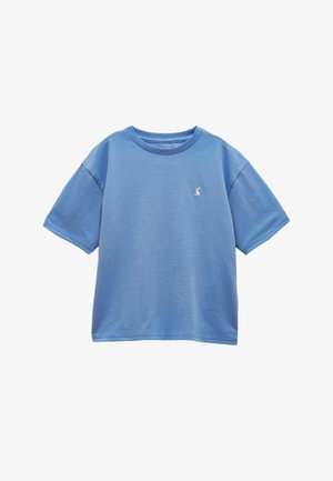 Blå T-shirt med korte ærmer og rund hals, med lille hvid kaninlogo på venstre bryst, ensfarvet design, lagt fladt på en hvid baggrund.