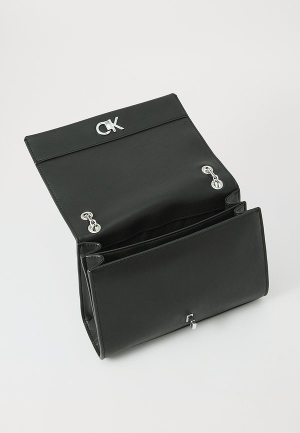 RE-LOCK MEDIUM CHAIN - Handbag4