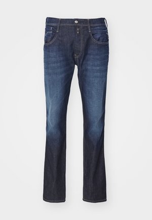 Replay ANBASS PANTS - Prigludę džinsai - dark blue