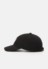 HUF STAR BOX LOGO PANEL HAT UNISEX - Sapka - black