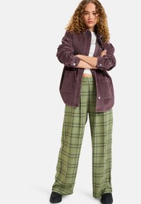 KICK BACK WASHED - Sommerjakke - huckleberry