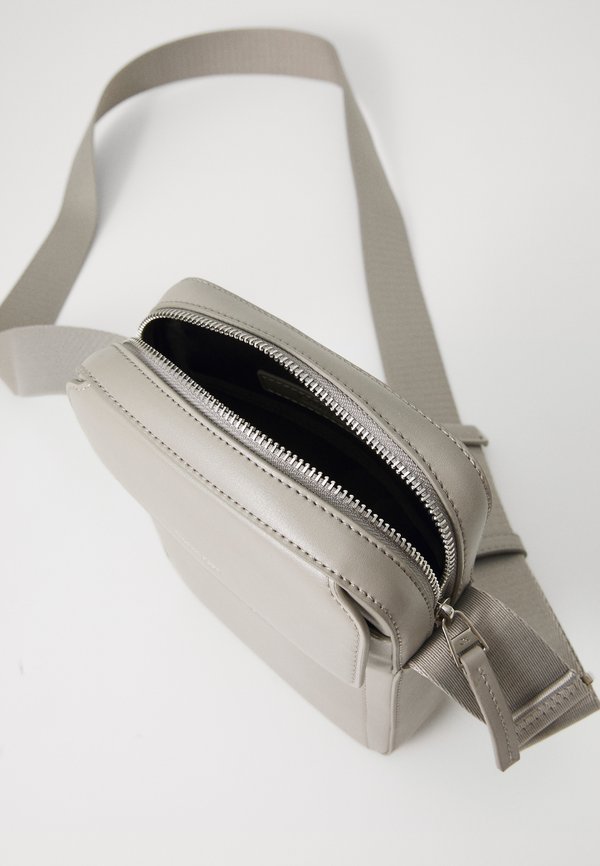 SLEEK REPORTER S - Cross body bag - rock ridge4
