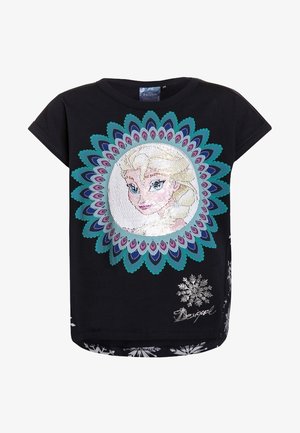 T-shirt noir pour enfants avec le visage d’Elsa de La Reine des Neiges en sequins, entouré de pétales bleus et violets et de motifs de flocons de neige argentés.