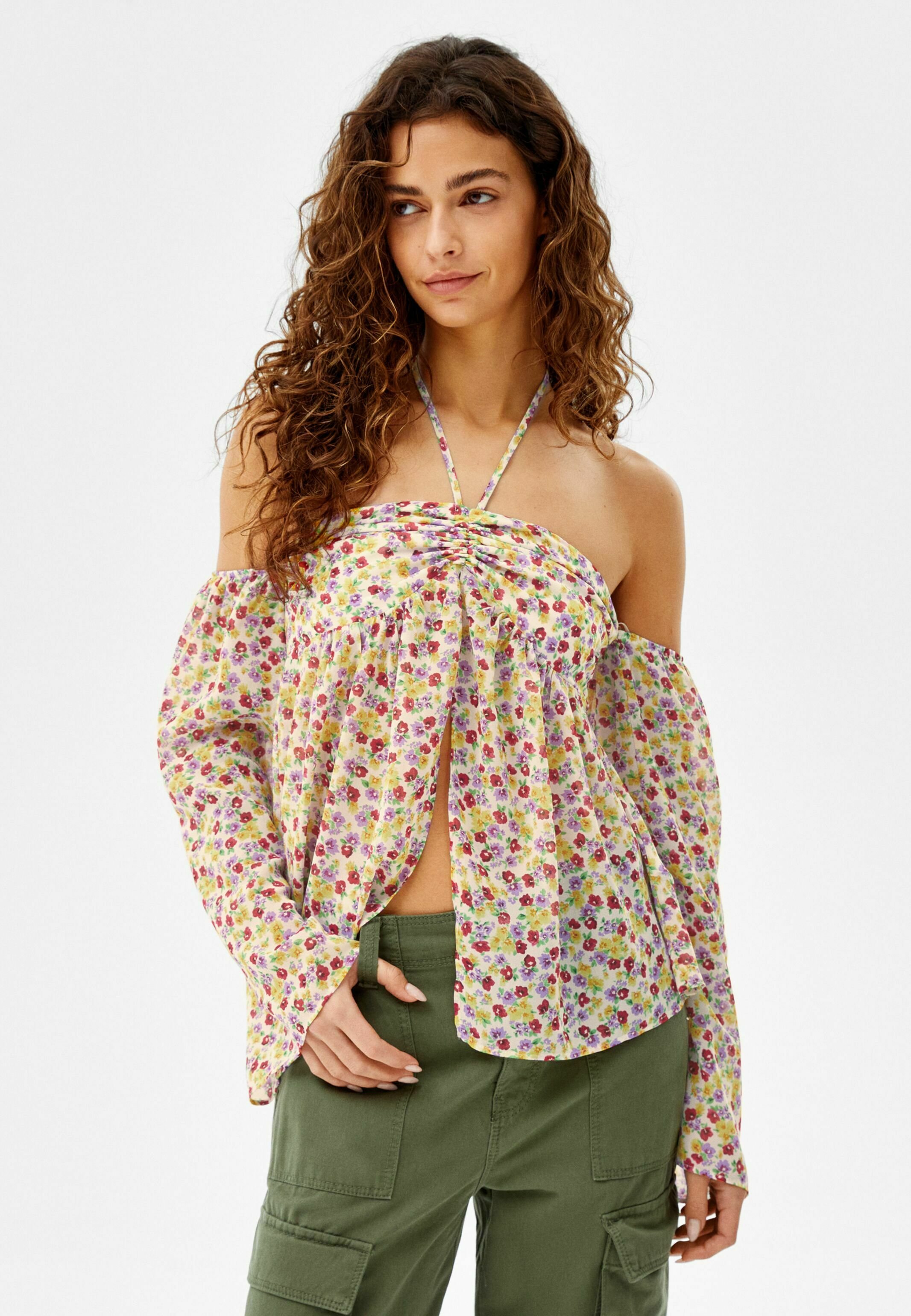 Bershka FLORAL OFF SHOULDER - Blouse 